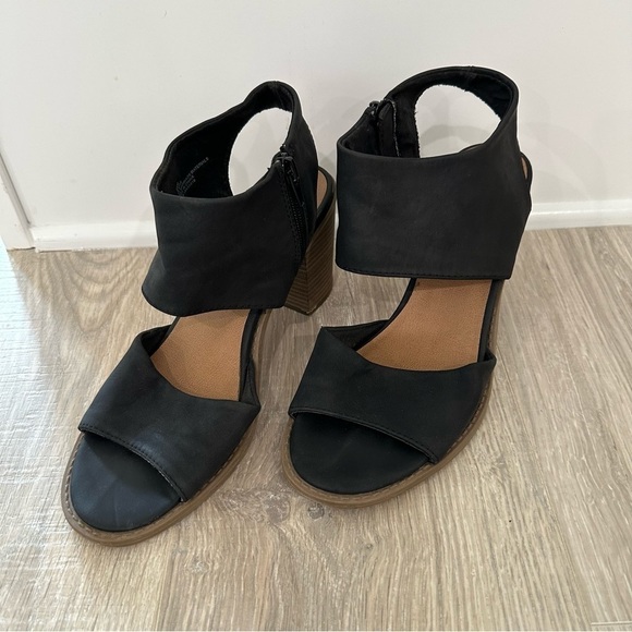 dolcetta claire black heeled sandals vegan suede - Picture 5 of 8